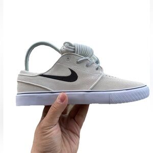 Men's Nike SB Zoom Janoski OG+ Summit White Grey Black FD6757-100 Size 6 New